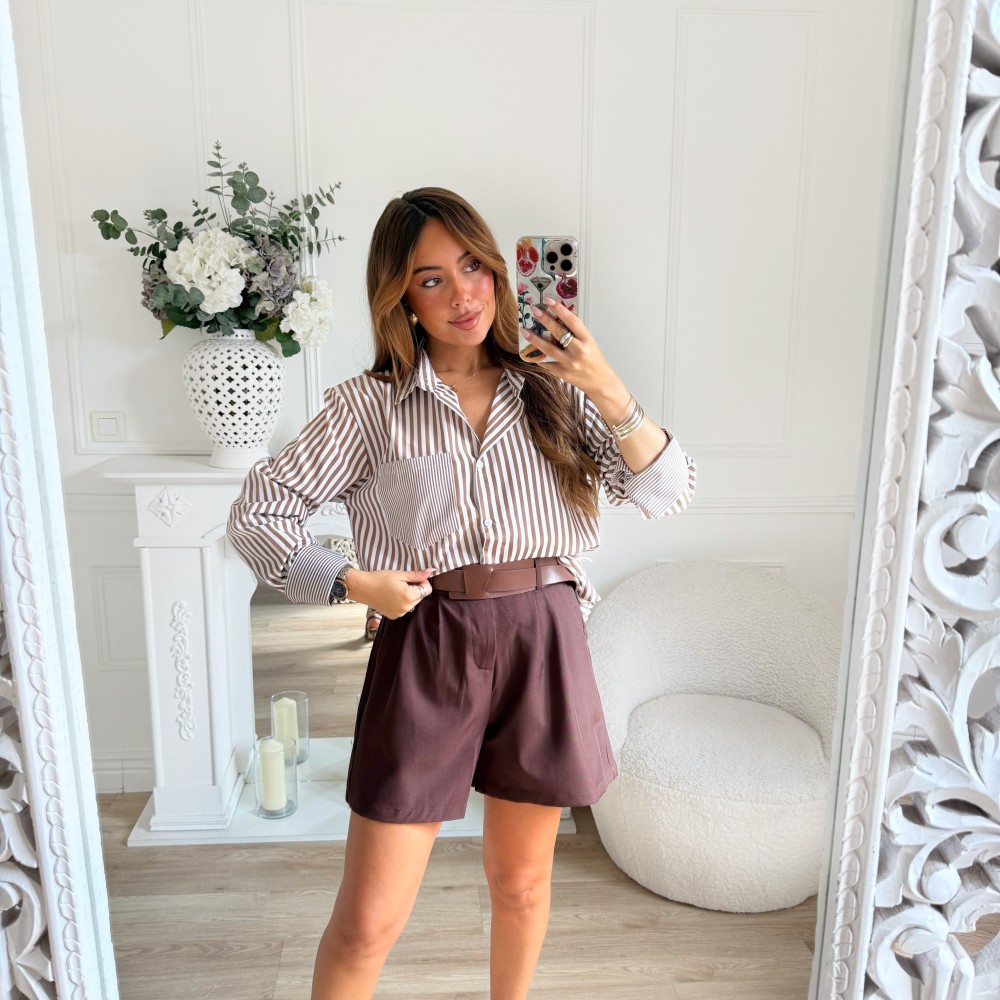 SHORT CHOCO AVEC CEINTURE SHORT CHOCO AVEC CEINTURE