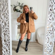 SHORT EN DAIM CLOUTÉ CAMEL SHORT EN DAIM CLOUTÉ CAMEL