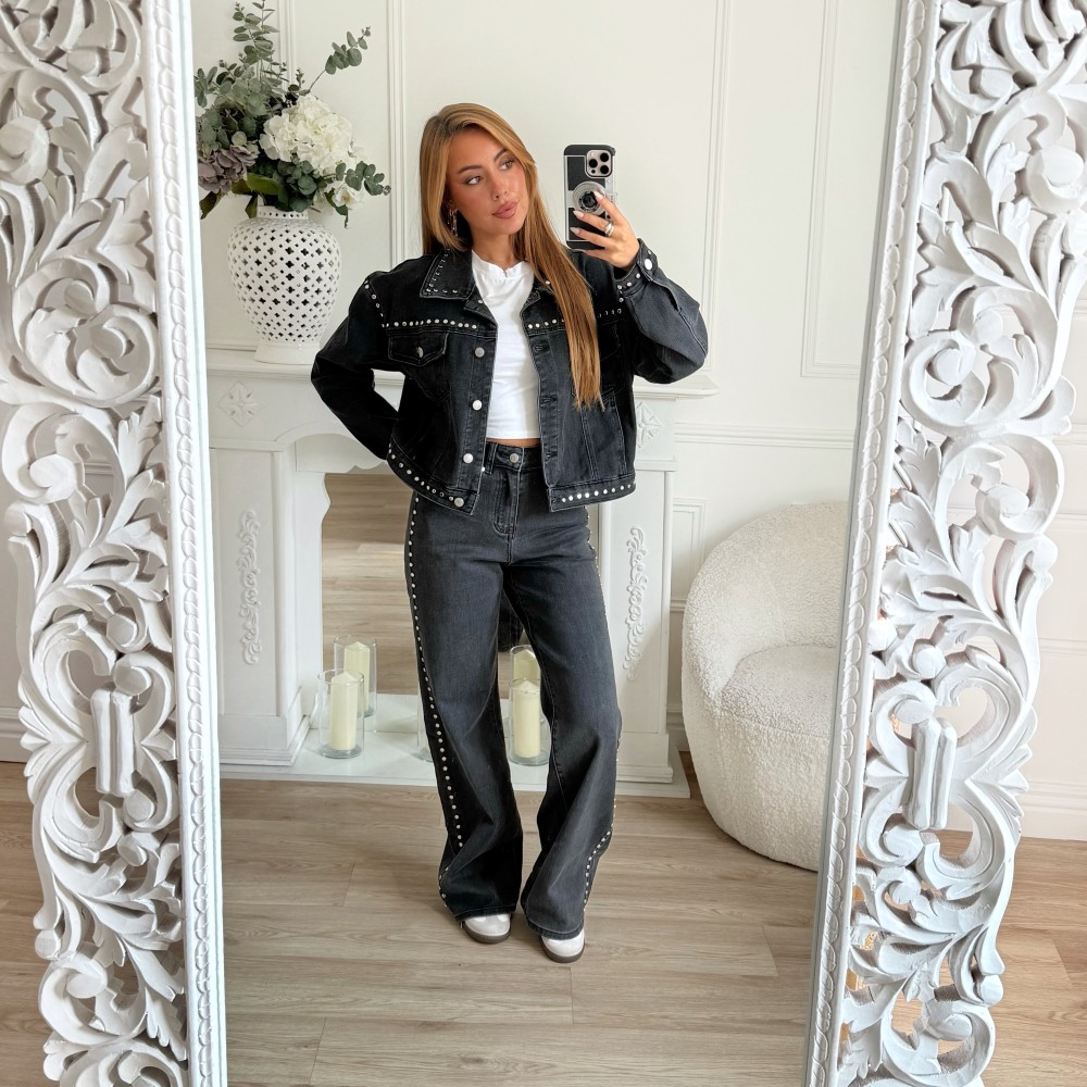VESTE EN JEAN CLOUTÉ